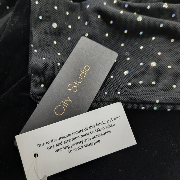 Velour dress w/ sparkling sleeves - City Studio brand - Picture 11 of 14